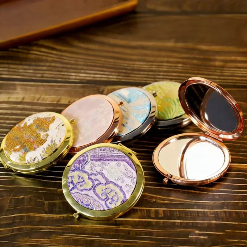 Brocade mirror creation