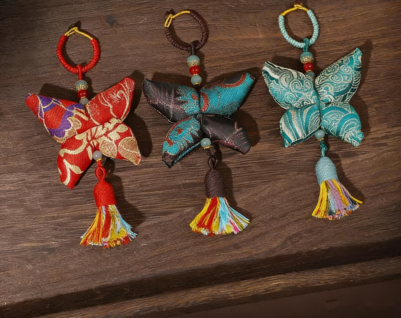 B08:Handmade DIY Song-Style Brocade Butterfly Sachet: Mugwort Mosquito Repellent &amp; Keychain Charm Experience ( Duration 2 hours 16 years old above, fits for ladies better)